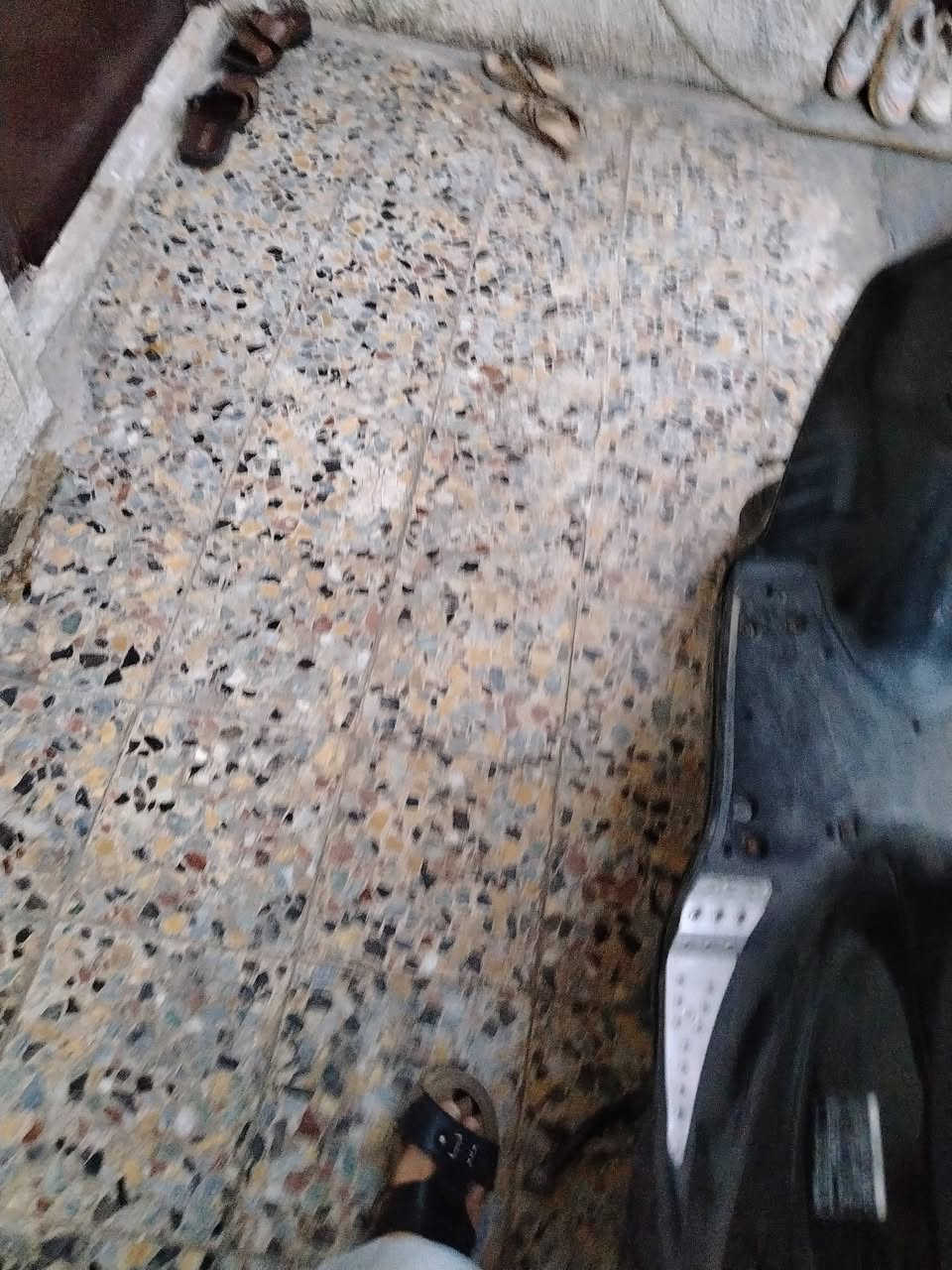 السلام عليكم سكنس نثيه كابريتر محرك بي دخان خفيف
سعر ٤٠٠ وبيها مجال للاستفسار على رقم *********** مكاني حي الجامعة بغداد
