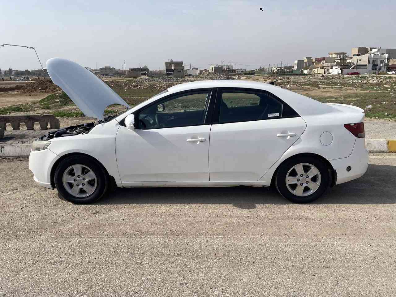 كيا سيارتو 2011رقم سلمانيه السياره ب  اسمي شرط التحويل سنويه لحد2029السيارع بيها بطاقه بانزين و منضومه غاز السياره صبغ عام 
***********
