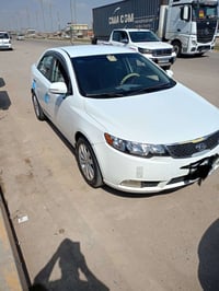 ياالله السلام عليكم سيراتو للبيع موديل 2012 رقم اربيل مكفوله عدا بارد ...