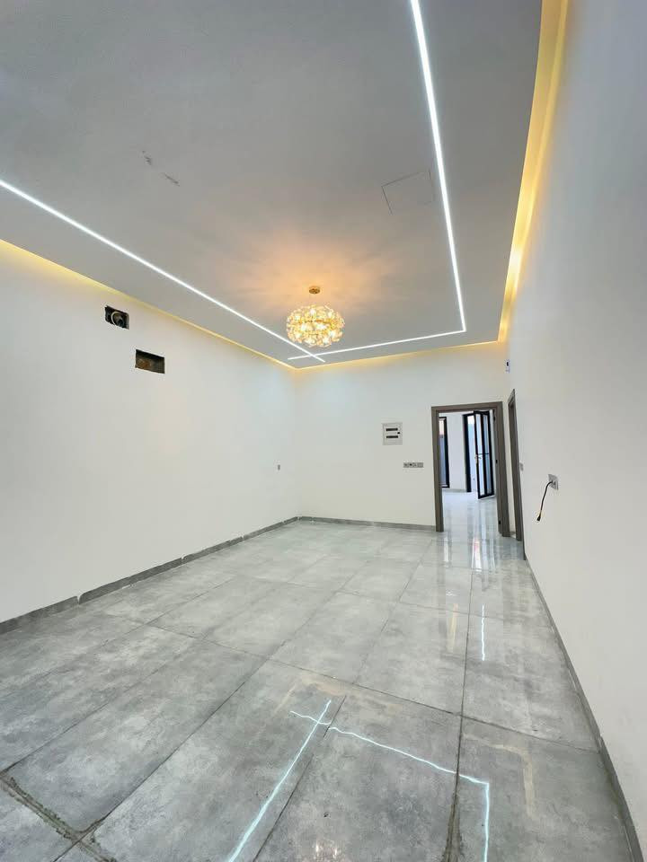 🔴عقار للبيع من :
عروض مكتب (( مملكة الخير )) لتجارة العقارات 

•بيت للبيع في حي النور
 
•المساحة 190 متر واجهة 8 متر لكل بيت   
• طابقين بناء حديث فول / شارع تبليط بعرض 12 متر 

•الطابق الاول : غرفتين نوم مع هول واستقبال ومطبخ وصحيات
•الطابق الثاني :  خمسة غرف نوم  مع هول وصحيات 

🌍الموقع : حي النور قريب سايدين النور  
📃 سند سكني ملك صرف / شرط القرار التمليك  والتحويل 

لطلب السعر اضف كلمة تم 

❌ لا نتعامل برفع سعر العقار عن سعرة الاصلي نجمع البائع بالمشتري مباشرتاً _ لا نوقف البيعة بخلاف عن الدلالية 

#مملكة_الخير_للعقارات عنوان المكتب:  الموصل _ سايدين مرطبات البحرين قرب قاعة الفخامة للاعراس 
📌 نستقبل عقاراتكم في اغلب مناطق الموصل ..

‭0751 233 2622‬
‭0751 007 1659‬ ‬

‭0770 606 6687‬
‭0770 606 6659‬
