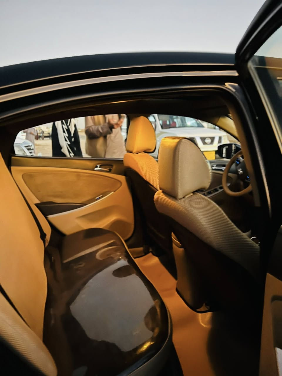 اكنست 2015خليجي فول مواصفات فتحه سقف ( بانوراما) رقم بغداد باسمي سنويه مجدده 2030 مشروع وطني سياره جاهزه من كلشي تبريد ثلج تدفئه شغاله مال جناي تايرات جدد دواخل مدوشمه ارضيه وكشنات الأصلي
سعر 100$

‭0781 674 9224‬

‭0772 746 9531‬

بابل شوملي
