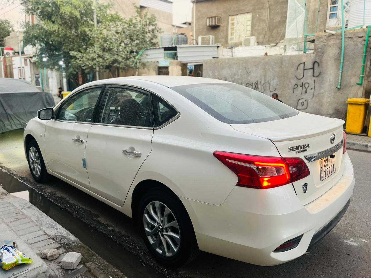 سنترا ٢٥كفاله من الزلغ ماشيه 3الف شاشه تحكم مدوشم ارظيه كشنات جلد احمر شاشه ظايف شاشه تسجيل السعر129اذا اكو مراوس النترا تجميع اوكي3 اتصال***********
