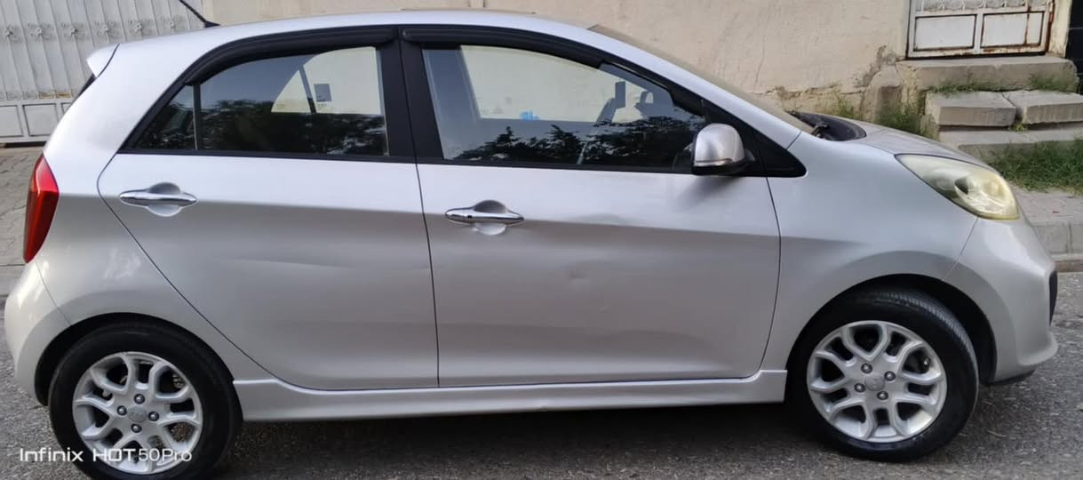 كيا بيكانتو للبيع موديل 15 فول مواصفات بصمتين رقم اربيل بيه جاملغ يسار صبغ مو حادث مكان بغداد شعب سعر93 بي مجال ***********
