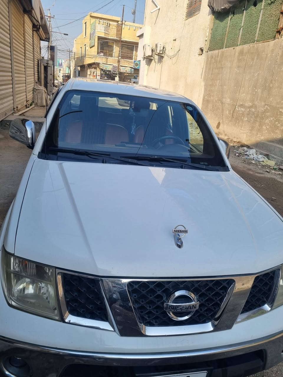 نيفاره ٢٠١٤ شمالي سياره نظيفه جدا مال جناي باسمي قفل ١١٥ فقط بيع بدون مراوس او تقسيط وتحياتي للجميع
