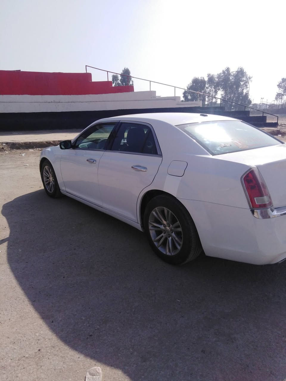 سياره أوباما أمريكي للبيع موديل ١٢ حادثها جوملغ و بنيد شغاله تبريد تدفئه بصمه ع البعد تشتغل السعر ١٦٠
الرقم ***********
