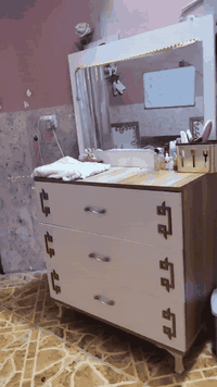 غرفة ومجمدة سعرهن ٢٦٠ قفله مراسله 07815838812