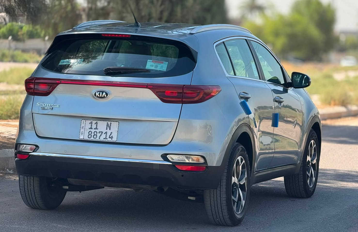 سبورتج 2020 خليجي 
ماشية 68 km 
مواصفات عاديه
اشاير بالمري  
نضام درايف مود 
فول تحكم ستيرن 
حساسات 
وبقيت المواصفات 
السياره منزل سونارها داخل المنشور 
ربع قبق الصندوق صبغ بدون فتح وبدون معجون 
السياره جديده وجاهزه وبدون نقص 
العنوان / بغداد 
السعر / 158 
للأستفسار / ***********
