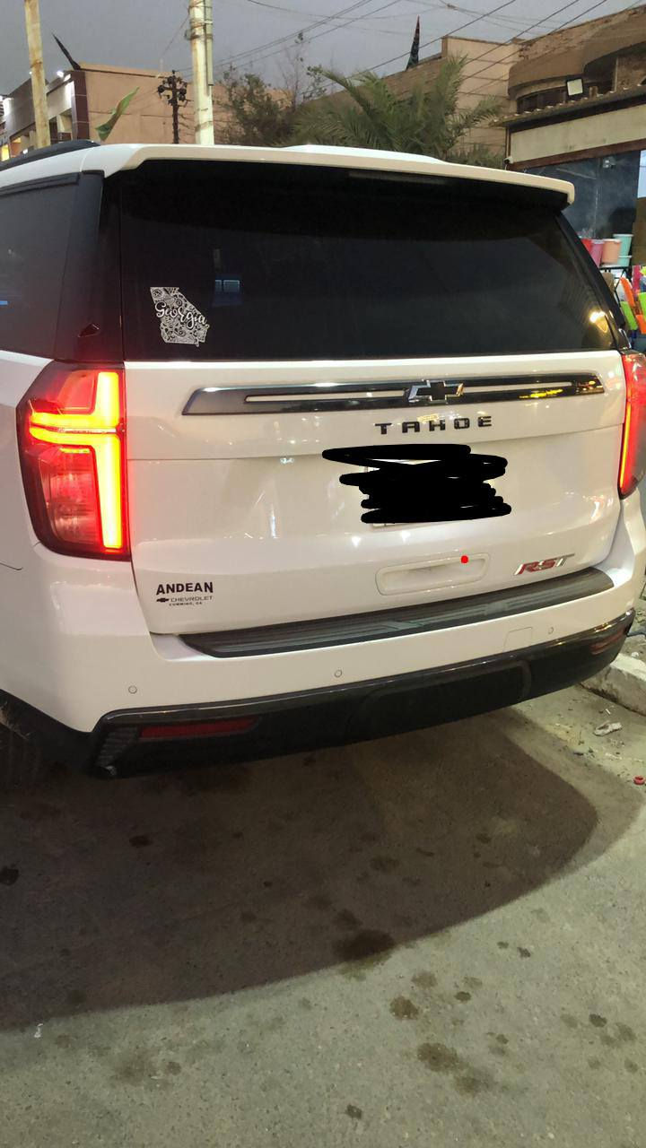 السلام عليكم عندي سيارة تاهو للبيع 2022فئةRSTوارد امريكي السيارة فول مواصفات ماشية  65الف كم محرك  8سلندر سعر 46.500ووبيهة مجال *********** مكاني بغداد
