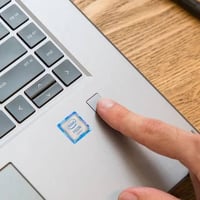 ZBook x360 • شاشة 4K لمس • كرت P1000