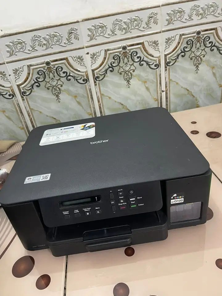 طابعة برذر ملون وعادي وايفاي جديده ممستخدمه غير نص شهر للبيع250


**إذا كنت صاحب هذا الإعلان وتريد حذفه لأي سبب، رجاءا أرسل رسالة إلى الدعم الفني**