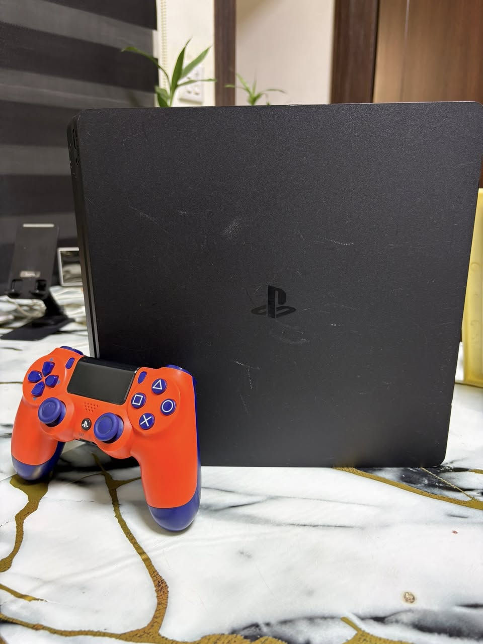 سلام عليكم ع عندي بلي /4 /1 تيره مهكر بي /20 لعبة سعر /300 وبي مجال


**إذا كنت صاحب هذا الإعلان وتريد حذفه لأي سبب، رجاءا أرسل رسالة إلى الدعم الفني**