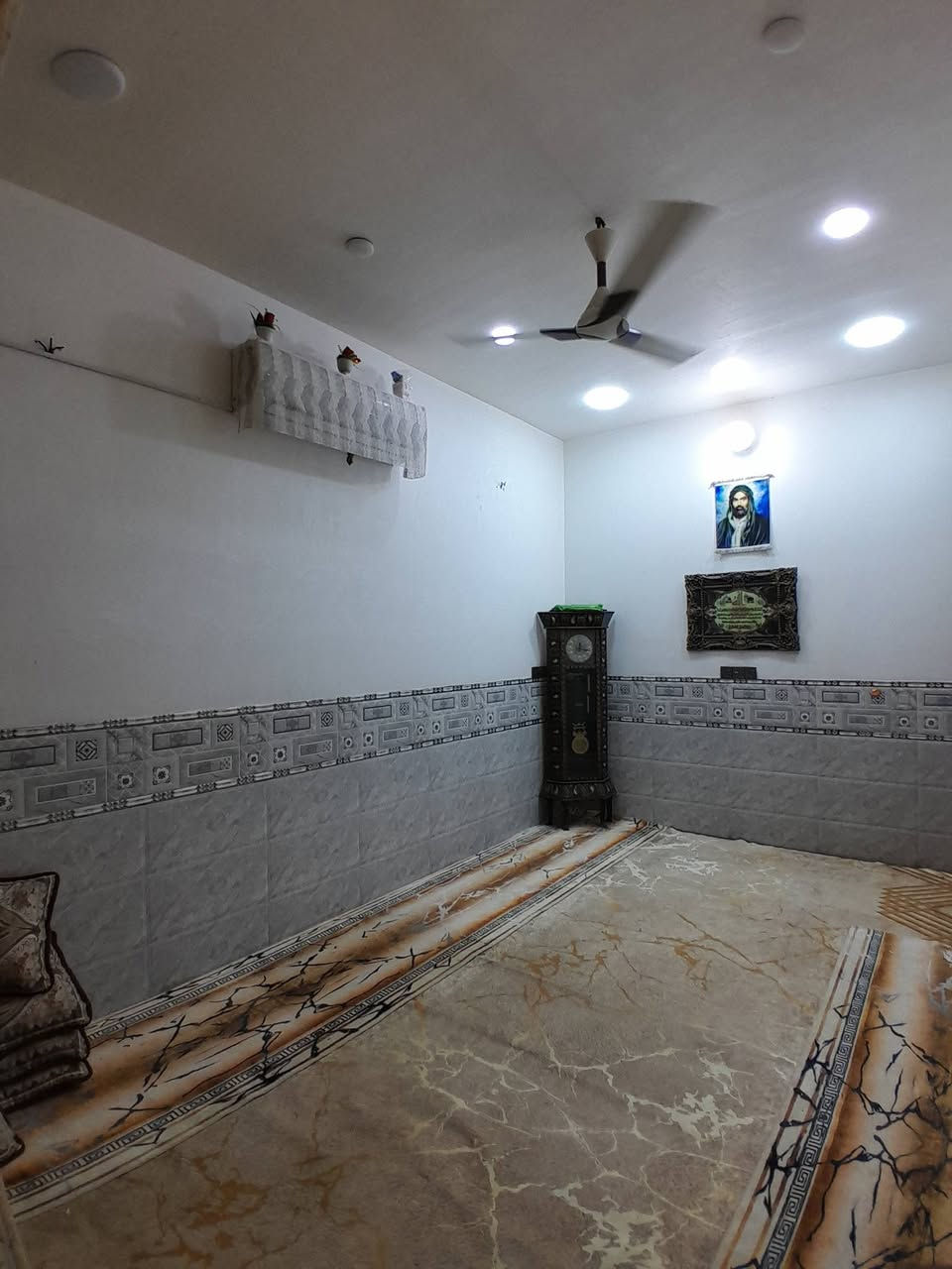 سلام عليكم بيت 🏠 البيع  جديد  95م بلديات شارع البانزين خانه ضياء الحلفي 170 مليون 
***********/  
***********/
