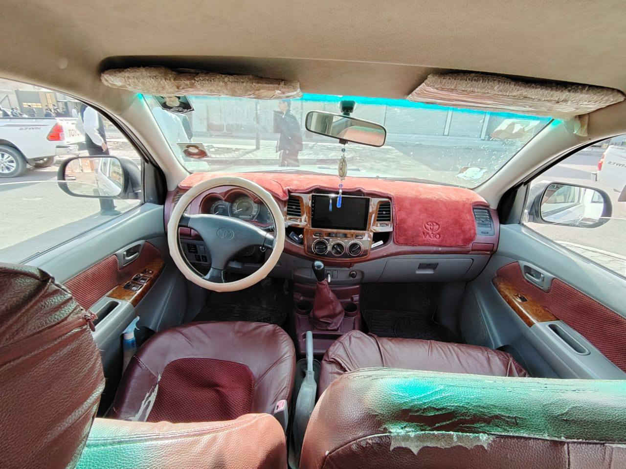 السلام عليكم سيارة فلاونزه 2006 سنوية مامنتهية راعيه بلعماره تحويل ثاني يوم مكفولة بيها بس طختين خفيفات مكينه 2015 كير وحداده وتخم تاير كله جديد
السعر 125 بيها مجال قليل

تواصل ‎0788 580 7742
