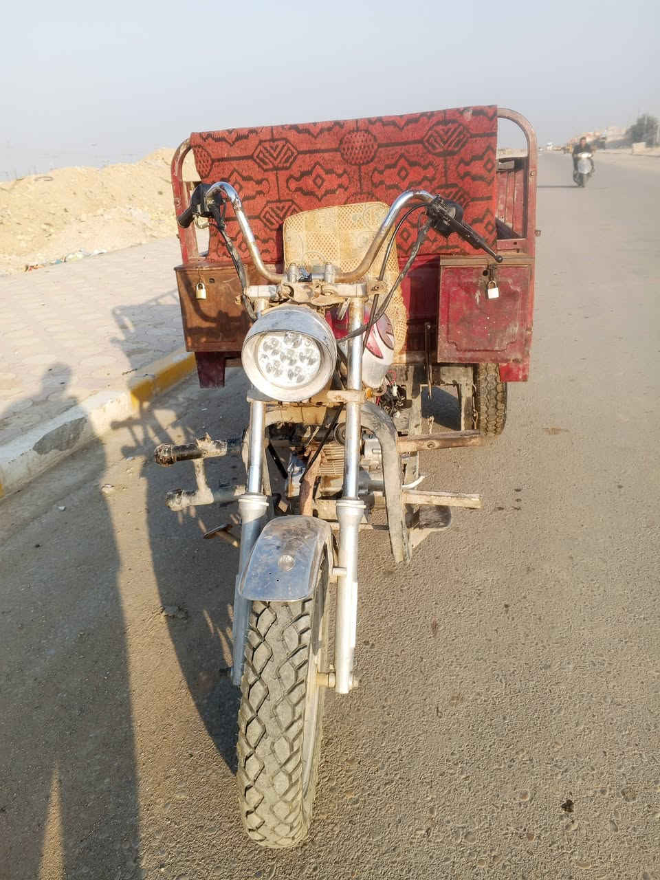 سلام عليكم 
ستوته امتيار للبيع 
الوراق بسمي 
الستوته شغاله سلف هنرد كهربائيات كله شغال تواير جدد 
مكاني ميسان قضاء المجر الكبير 
***********. سجاد
