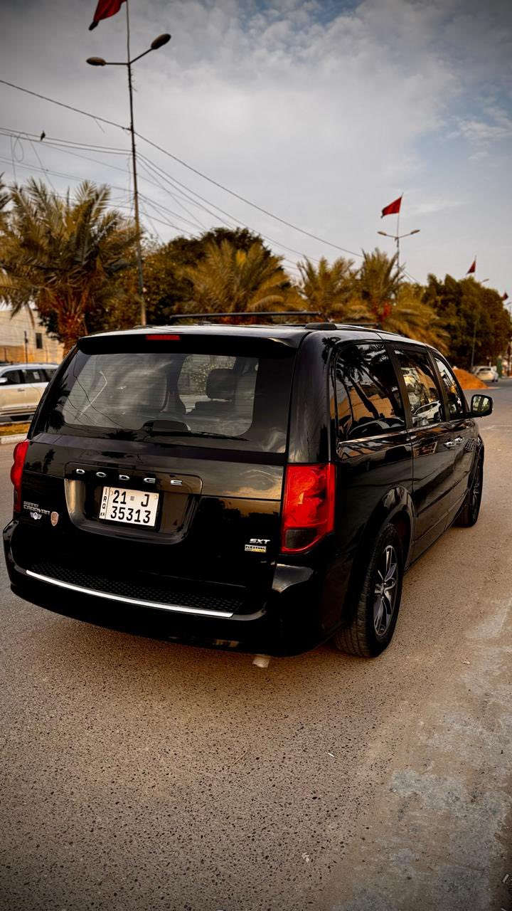 💠للبيع دوج كرفان موديل 2017 حادثها باب سايق سرقه مبدل اصلي الباب الخلفي صبغ فقط قطعه وحده حتى الدعاميات بدون صبغ

💠رقم سليمانية دولي 

💠سنوية جديدة

💠هزه جديد بهذا الشهر 

💠صدر أمامي خلفي جديد

💠تبريد 3 قطع ثلج

💠كشنات سياحي بلع

💠تحكمات ستيرن

💠ارضيان جلد حوضيات

💠الأبواب والصندوق ميكانيكي

💠جامات كهربائي

💠باتري جديد ضمان سنه

💠شاشة وكاميرا

💠السيارة جديدة حيل حلوة احلى من الصور استخدام شخصي مال بيت

💠السعر 178بيها مجال بسيط

📍مكان السيارة بغداد حي الجهاد 

نعتذر عن المراوس (بيع فقط)***********
