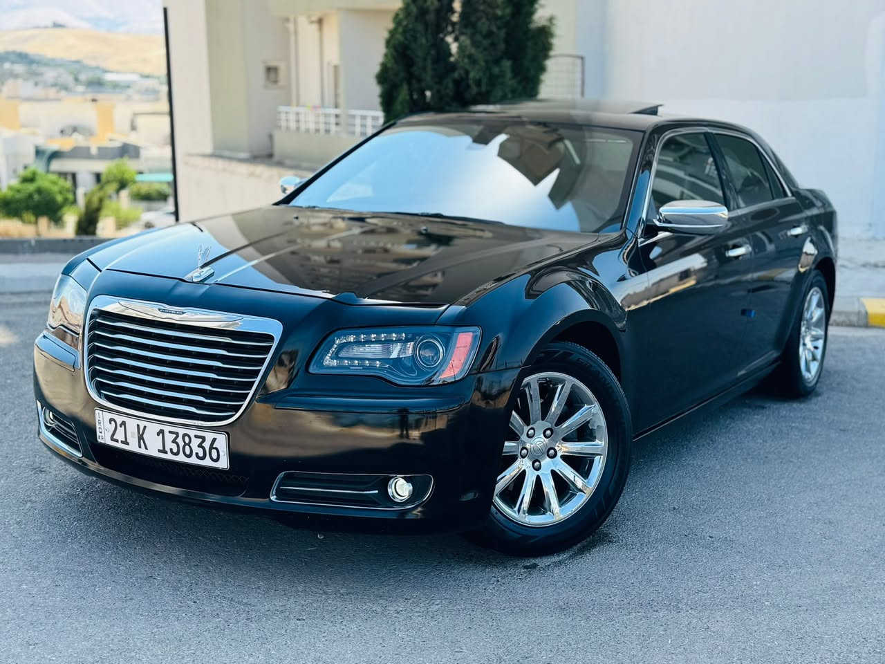 ﷽
‏                                 CHRYSLER 300 2012 LIMITED
كريسلر موديل 2012 ليمتد فول مواصفات پانوراما
لون اسود
--------------------------------------
مكان🌆: سليماني                       سعر💵: 176$
تليفون📲: ***********
--------------------------------------
محريك V6 3.6L سته سلندر
گير و محريك بشرط مامفتوح 
بدون صوت و صرف بدون خلل بشرط فحص
ماشيه 101 الف حقيقي بشرط
--------------------------------------
سيارة  كلين تايتل 
سيارة مكفولة بدون صبوغ
سيارة حيل حيلوة ماشالله
--------------------------------------
مواصفات
{{ بصمة - پانوراما - تشغيل عن بعد - شاشه كبير - گير ماوص - كشنات جلد - كشنات تتفيئة - كشن كهربا - كاميرا - تبريد مركزي - ڤوليؤم - تحديد سورعة - بلاجكتور - زينؤن - بعد }
-------------------------------------
اربع تاير بيلادي  جديد بدون مصروف
سيارة شرط بدون اى نواقص گير و محرك  و حدادي و كاهرباى كل بشرط
سنوية و رقم جديد سنوي بأسمي تحويل غرامة بشرط
--------------------------------------
