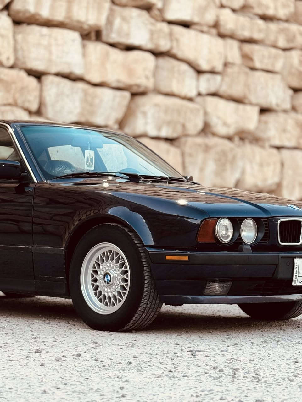 ***********

______________________________________

الموديل 1994  الحجم 525  ٦ سلندر  

كشنات هيتر 

السيارة رقمها صلاح الدين مشروع وطني  بأسمي تحويل ثاني يوم صدر امامي وخلفي  جديد.

گير ومحرك و تبريد كفاله . حماوه جوه النص مع التبريد 

السيارة مال جناي مصروف عليها وما ناقصها برغي 

تجي تفحص وشرط احلى من الصور 

المكان / كركوك / وهذا رقمي ***********
