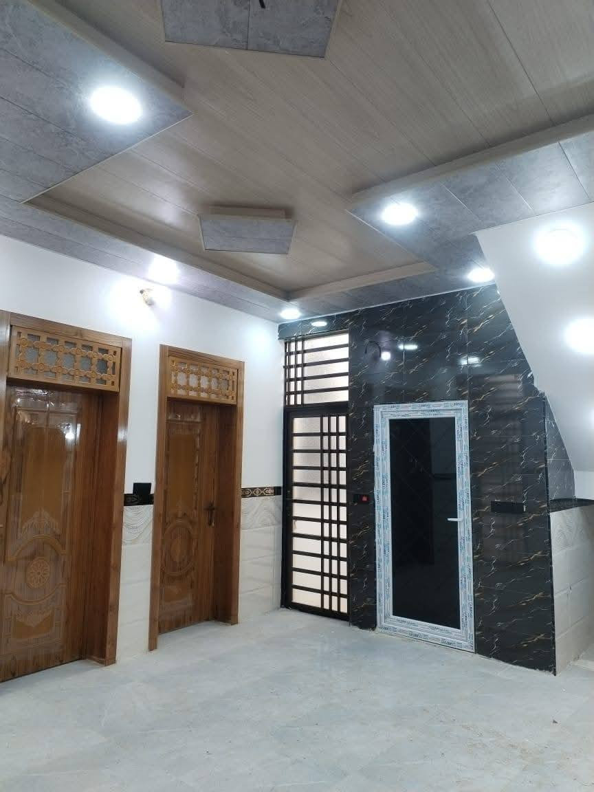 مكتب التساهل للعقار بيت للبيع
عنوان البيت مقابل ملحق قرية الغدير‏‪0780 037 4167‬‏☎️
تفاصيل البيت 👇👇المساحه 120متر 
#ال. العنوان نجف 
سعره 45وبيه مجال 
#غرف نوم عدد 2
#وصاله عدد 
#حمامات عدد 2 
 
#ملاحضة البيت بناء 2025
سند 25
#شارع عرض 10متر
ماء+كهرباء+كيبل ضوئي مقابيل +مولده+مدارس حكوميه واهليه ومول تسوق منزلي 

جميع الخدمات متوفره
للاتصال 
‏‪0780 037 4167‬‏واتساب
