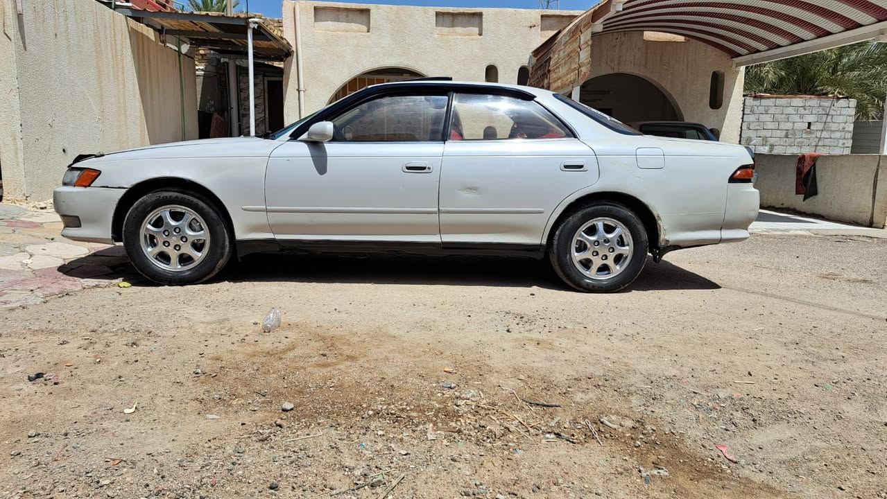 مارك نفخ مديل 2000 رقم ميسان انلكيزي 
سنويه للـ 2031 مكفوله كص ونقل وضربه وصبغ
كير ومكينه2ونص  VVIT مكفولات حداده 75% 
تخم تاير كهربائيات شغاله تبريد شغال🥶 دواخل نضيفه
السياره خير من الله ومال جناي السعر 58 وبيها مجال 
العنوان بصره قضاء المدينه ***********
