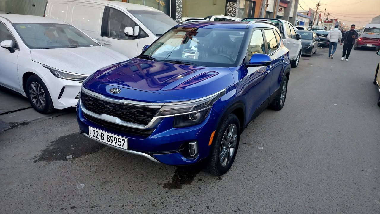 السلام عليكم
سلتوس ٢٠٢١ وارد امريكي 
حادثها حافه البنيد بدون ايرباك 
مواصفات S بدون بصمه وفتحه
ماشيه ٤٨ الف
رقم اربيل باسم شركة 
السعر ١٤٠ ورقه ومجال بسيط
للبيع او مراوس حسب القناعة 
مكانها معارض البياع الشارع الثالث معرض المكارم 
مصطفى ***********
