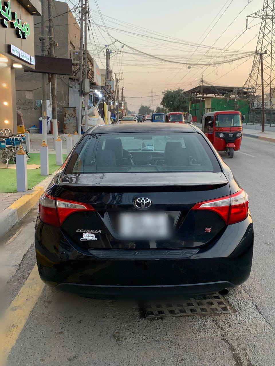 السلام عليكم
كورلا 2015 لون اسود وارد امريكي

حادثه فقط بنيد دون اي دواخل مثل ما موضح بصور الحادث 

مبدل بنيد فقط 

رقم بغداد باسمي

السياره بيه جراد خفيف  بالقماره والبنيد 

السياره فئه ال (S)

نص فول

تحكمات سيتيرن 

 نظام سبورت وايكو

 اشاير بالمري

تبريد ثلج 

شاشه 

كامره 

4 ويل

السياره مرتبه وحلوه 

ماشيه 157 ميل

كير محرك كفاله عامه

تخم تاير قبل 3 اشهر شديتهم

السعر …/118 ورقه 

مكان السياره بغداد الدورة

***********
