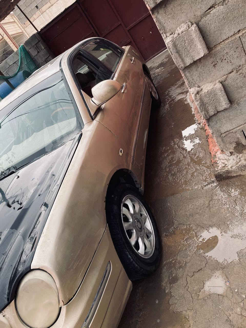 سيارة للبيع رقم نكليزي
*********** البصرة, العراق
