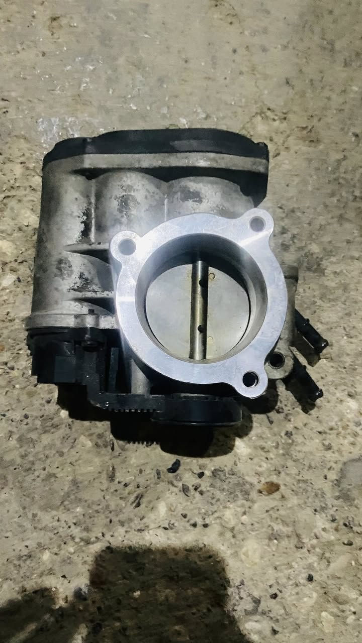 داينمو +ثلاجه وجويتر سنتافي 2008
نضيفات  ***********
