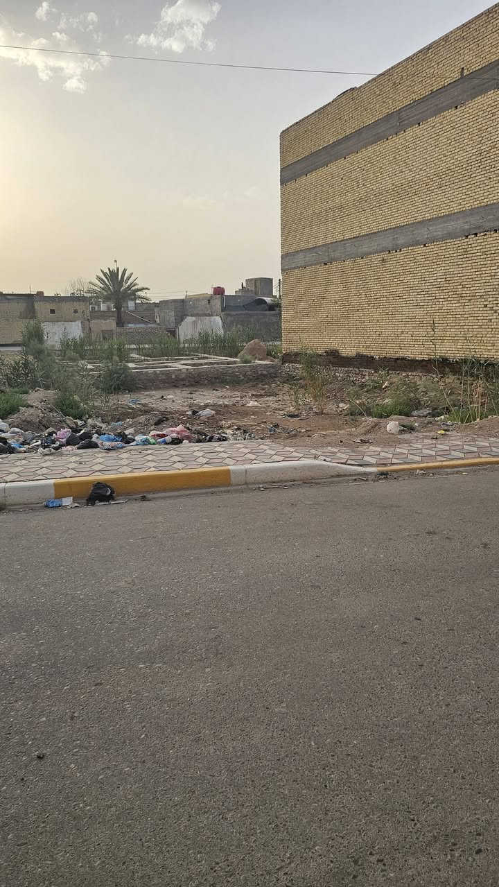 قطعه طابو صرف مساحه ٢٠٠م
الجديده قرب المعهد التقني 
للاستفسار 
*********** سيد جاسم 
*********** حسين العبساوي 
او زياره المكتب #سيدجاسم_للعقارات 
#مكان_المكتب_مقابل_فرع_المركز_ثورة_العشرين
