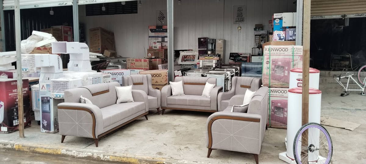 #معرض عباس الشذر 
#مكانه الحسينيه  (شارع- الحشد) 
#تخم 10 مقاعد 
#سفنج 10 سانتيم  مميز اول 
#وركم بلوك احمر 
#ضمان 10 سنوات
#عدنه (بالتقسيط) علئ كي كات 
(جهزه كهربائية منزليه)  و  ( تخومه و  دواوين) 
#اللاستفسار علئ وتساب (***********)
