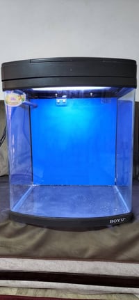 للبيع حوض بحري شركة بايو يجي متكامل اناره وسكمر سامب خلفي ومضخه وهيتر ...