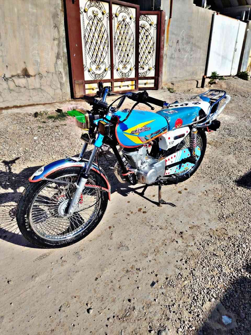 س ع ماطور اربعه كير سونيك الأصلي باب اول نضيف كلش محرك كير كهربائيات دشبول إلكتروني كامل شغال مابي اي نقص جاهزه الدرجه موديل 24 الشراي يجي خاص رقم موبايل *********** المو شراي لا يكسر بل سعر
