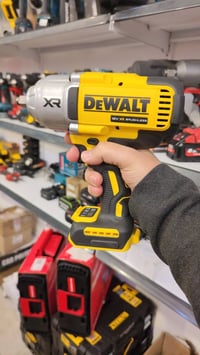 ديوالت • صفر • بدون بطارية