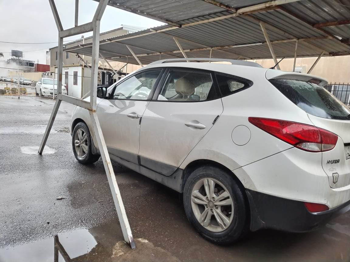 للبيع توكسون موديل 2014
سعرها 158 ورقة بيها مجال . 
ماشية 132 الف حقيقي
گير محرك مكفولة من فتح بدون عيب
سيارة بيها نضافة فول نصبتها كلش حلوة
مكفولة من صبغ فتح تبديل حتي بدون بارد
رقم سنوية كلة جديد شرط تحويل كود بنزين بيها 
مكان سيارة كركوك مركز مدينة .

***********📞
***********📞 أربيل, العراق
