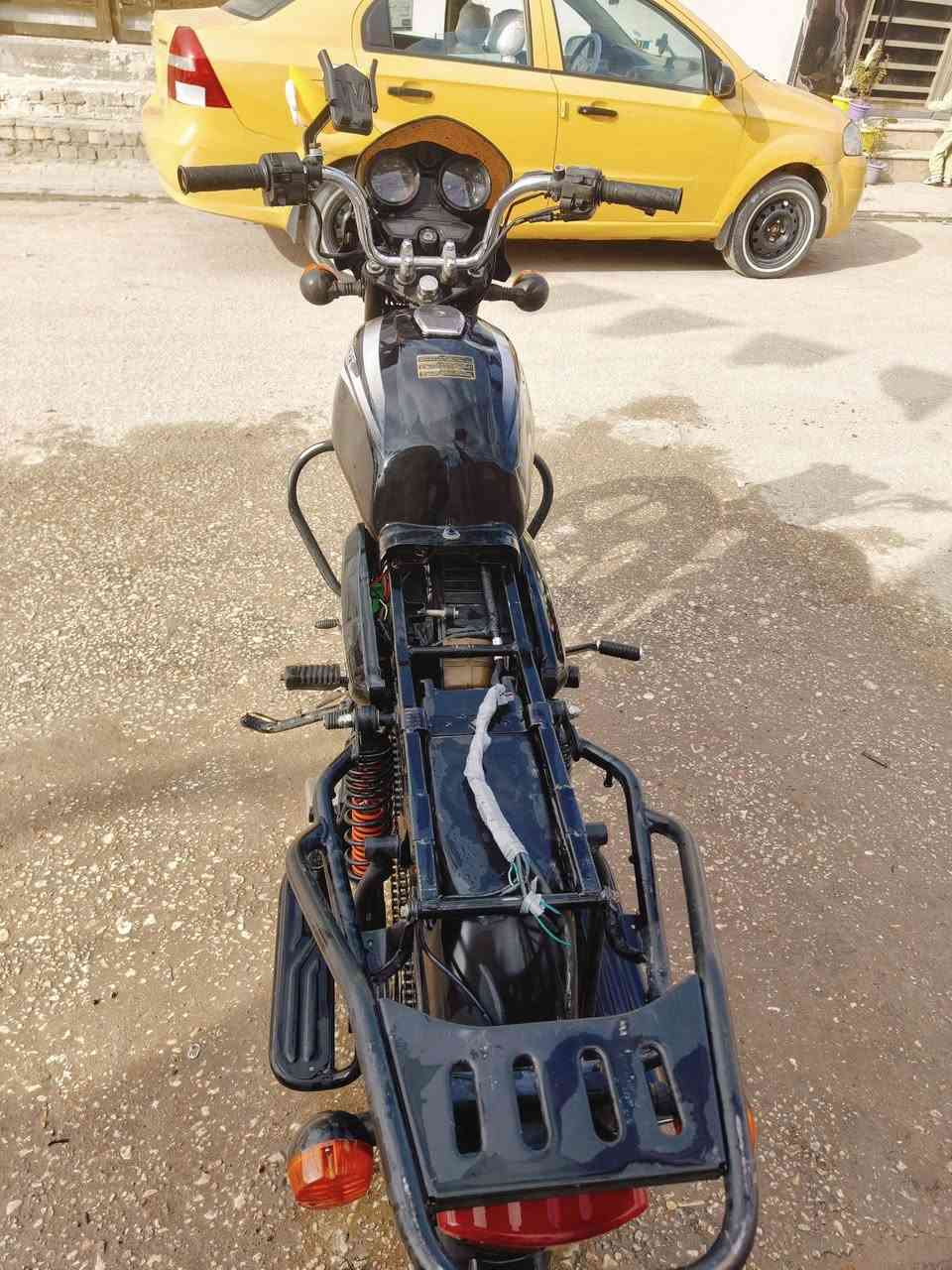 السلام عليكم بوكسر كلاسك مديل 2022 اوراق سكنر مكينه مامفتوحه عل ضمان كهربائية كلها شغاله دارجه مابيها نواقص  للبيع او مراوس بدايون اربع كير  مكاني نجف عسكري كبل نهاية السبيس تواصل خاص او على الرقم ***********
