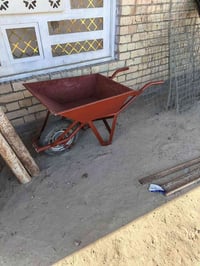 عربانه للبيع السعر60 الف التواصل على الرقم07826154926