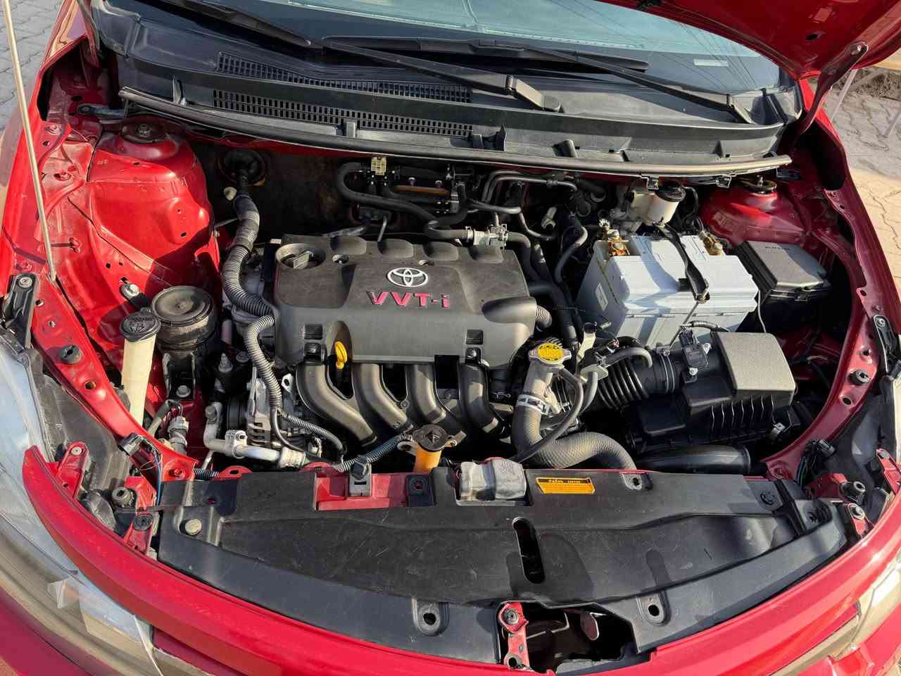 بيع سريع !
تويتا يارس موديل 2014 se 
مواصفات :- 
خليجي داخل اصفر جام كهربائي
شاشة مراية كهربائي
كامرا 
٤ طايرات جديد
هزة و زينكة و رقم جديد لغاية 2031
كير اوتوماتيك شرط محرك و كير تحويل نفس اليوم 
سيارة مال البيت ماشي 105 الف كم
بيها دفتر بانزين

ضرر :- 
شبر بونيت صبخ  بدون دواخل 
جاملخ خلف سائق صبخ بس هلال بدون دواخل 
سعر 107 $
للاستفسار :-
كركوك 
*********** كركوك, العراق
