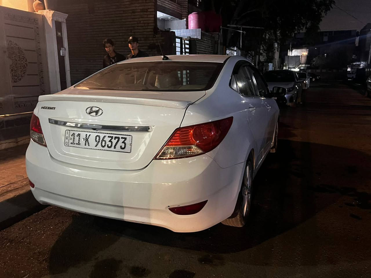 السلام عليكم هونداي اكسنت 2014 خليجي
كير محرك مكفولات محرك 1600 تدفئه تبريد 
+حدادية صدر كامله رقم بغداد الانكليزي السياره مابيها اي نقص مكان السياره بغداد حي البنوك
السعر 98 وبيها مجال حك الجيه
***********
