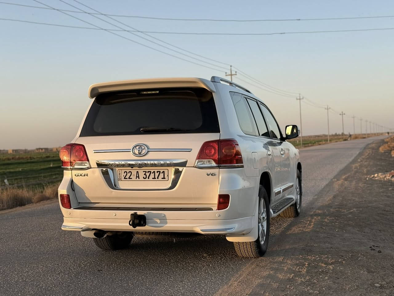 السلام عليكم …
لاندكروز 2012 بريم
فول مواصفات 
فتحه 
بصمه
كشنات جلد
كشنات كهربائي
8 ايرباك 
شاشه + كامره
مري قلاب
تحكمات 
علامات ترحيب
وباقي مواصفات الاند المعروفه 
السياره نضيفه كلش  حداديه جديده وشرط السونار  
مكان السياره الديوانية الي تعجبه السياره يتصل عليه وبي خير ويدلل يشلع عيوني 🤍
للاستفسار  
***********
