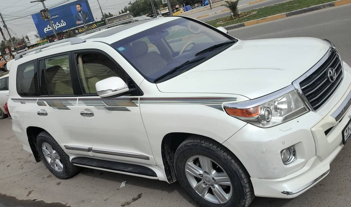 جكساره فول موديل13  رقم بغداد سعرهه 350 ورقه اي استفسار يتصل واتساب *********** واب السياره لا صبغ لا حادث
