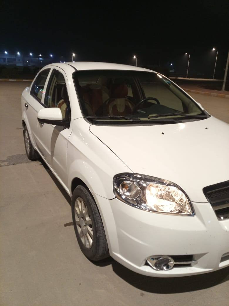 السلام عليكم افيو موديل 2011خليجي كفاله عامه من الضربه وتبديل فقط رشه صبغ بل الجاملغ  لامامي والباقي مكفوله كير مكينه بل كارتون مكفولات حداديه جديدة تخم تاير كهربايات كله شغاله تبريد ثلج السنويه جديده لل 30 هزه جديده السيارة جاهزه اي نقص مابيه السعر 65بيه مجال بسيط مكاني ميسان رقمي ***********
