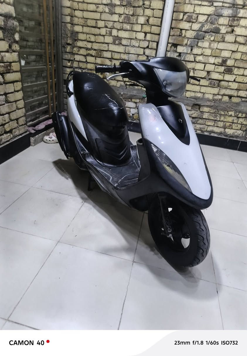 السلام عليكم ماكس للبيع دراجه كامله نكره سلف مفتوحه مره وحده ٤٩ مكان كوت مركز مدينه السعر ٥٠٠ وبيهه مجال ***********
