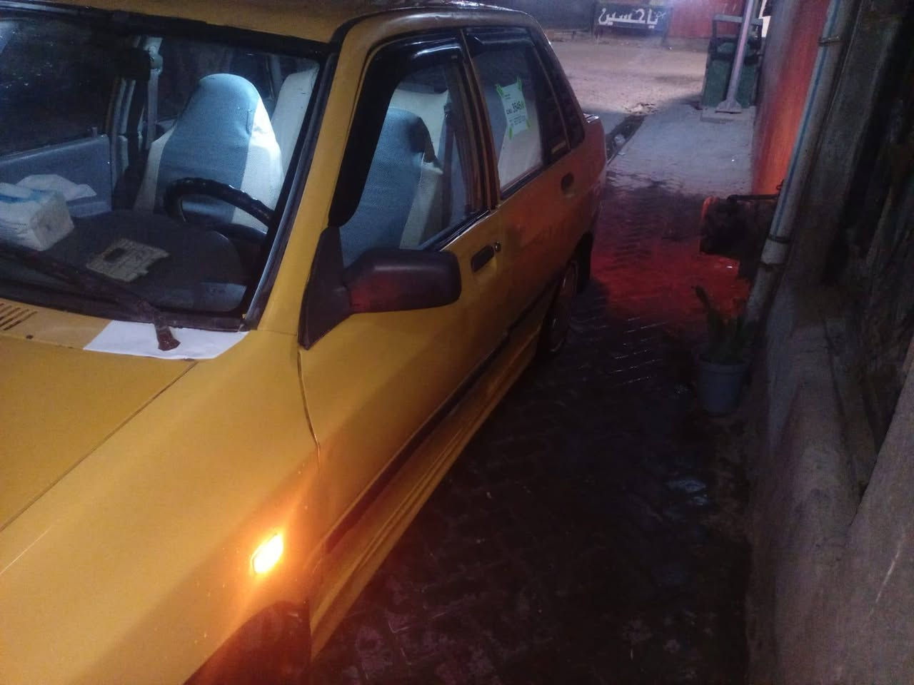 السلام عليكم سايبه موديل 12 تحويل نفس اليوم سكني بغداد مدينه الصدر مقفوله من الضربه  ما عدا مخ سياره تراها وين تريد اطلع بيها كهربائياتها على وضع الشركه تخم تاير جديد ماكينه وقير جدد باتري جديد دينامو جديد رقم باب الحله ابو السنويه ببغداد السعر 27 وبيها سكني بغداد مدينه الصدر قطاع 23       اتصال الرقم وبي واتساب ***********
