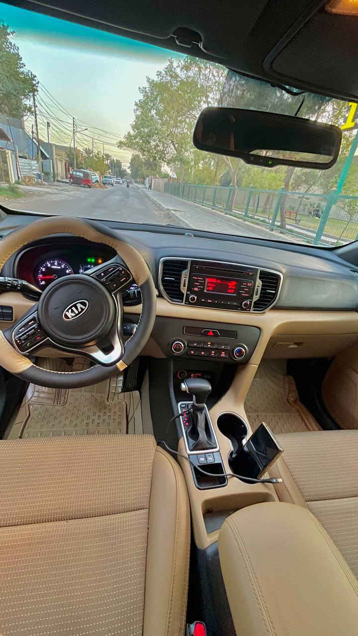 ﷽  سـبـورتـج خـلـيـجـي موديل 2019  الـسـعـر 180 ورقة وبيها مجال  انـتـبـه رقم بغداد (  مـمـيـز )  بس سعر الرقم ( 60 ورقة )  مـكـفـولـه كفالة عامة عدا البنيد مبدل بلادي اثر طخة خفيفة وموجودة صور الطخة وبارد كد شبر بالباب السائق  فقط . داخـل مـلـكـي الـسـيـارة بأسمي  الـعـنـوان بـغـداد الـدورة شارع المصافي . 
 *********** . *********** 
أبـو هـيـثـم الـجـمـيـلـي ☆
