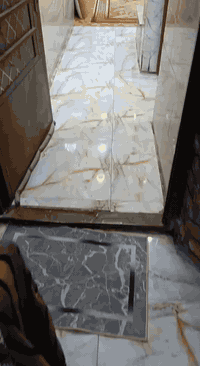 الدار للبيع 50 متر طابقين كامل مع غراض مثل سبلت طنين وسخان وماطور و مر...