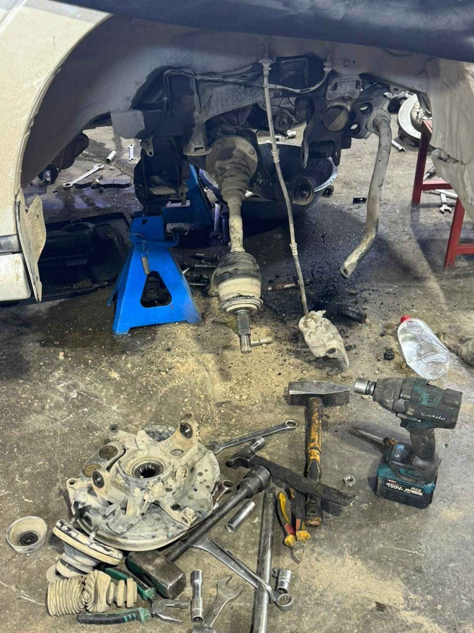 من مجمع حبتور لصيانة الباجيرو سياره  الاخ عقيل تبديل صدر أمامي مع مشط ستيرن بغداد البياع تقاطع درويش مدخل حي التراث مقابل مطعم ضلوع ومندي 
 ابوعلي الدراجي
***********
***********
***********
واتساب
