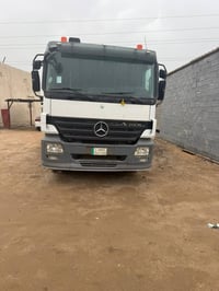 ١٠ طن • موديل ٢٠٠٩ • كرمت علي