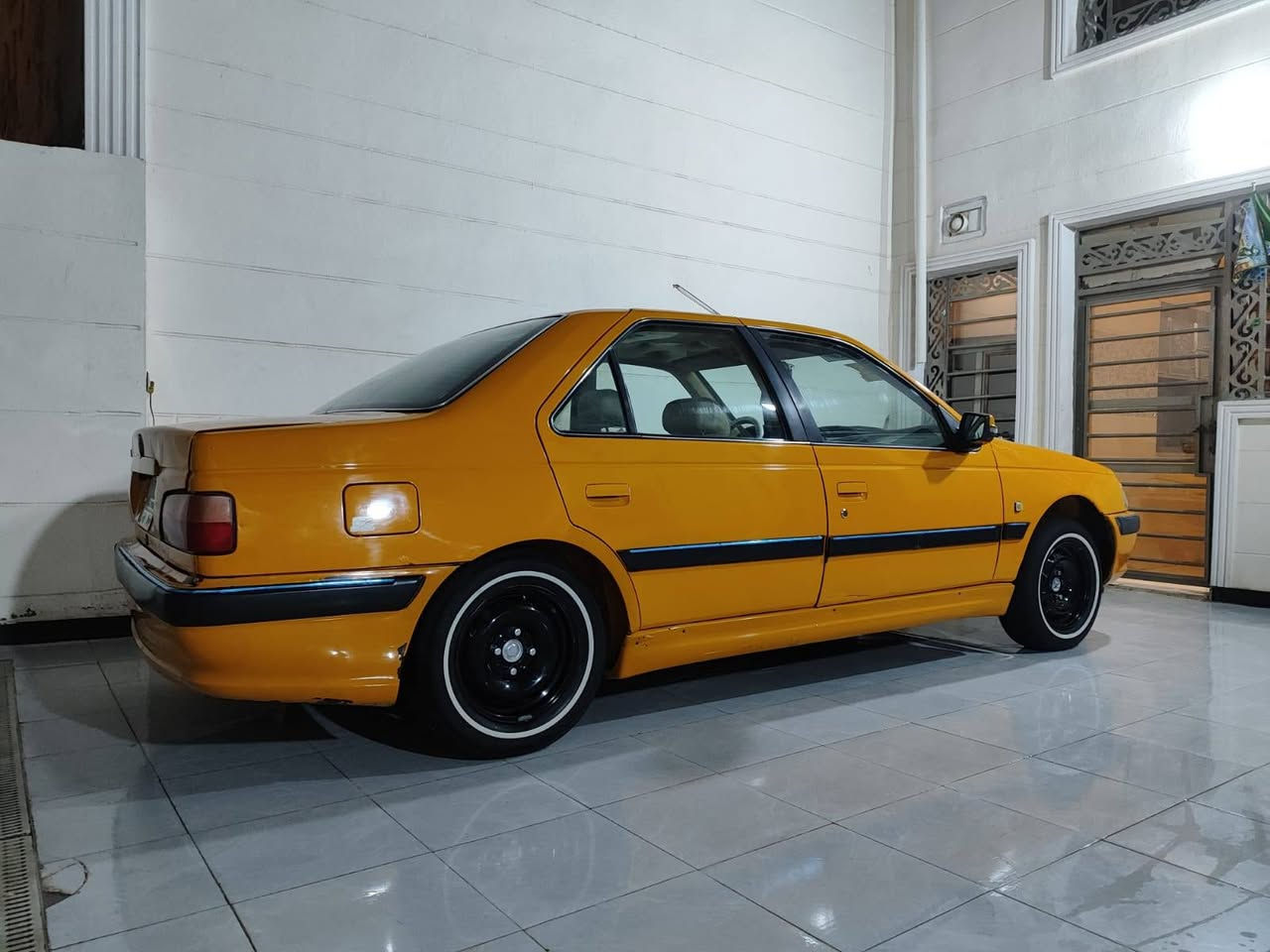 بيجو بارص مديل 2018 رقم ذي قار بسمي جاهزة مكينة وكير وحدادية وتخم تاير مصفره هية وغرامات السعر 47 وبيها مجال الاستفسار *********** مكاني ديوانية
