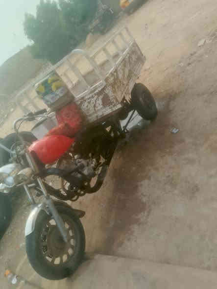 السلام عليكم شباب للبيع موديل 2010 شرط الكفاله شاصيها مكينه 25 رقم  نجف السعر 600, وبيها مجال للشراي مكاني بابل مستعجل على البيعه هذا رقمي الاتصال فقط المو شراي لا يخابر ***********
