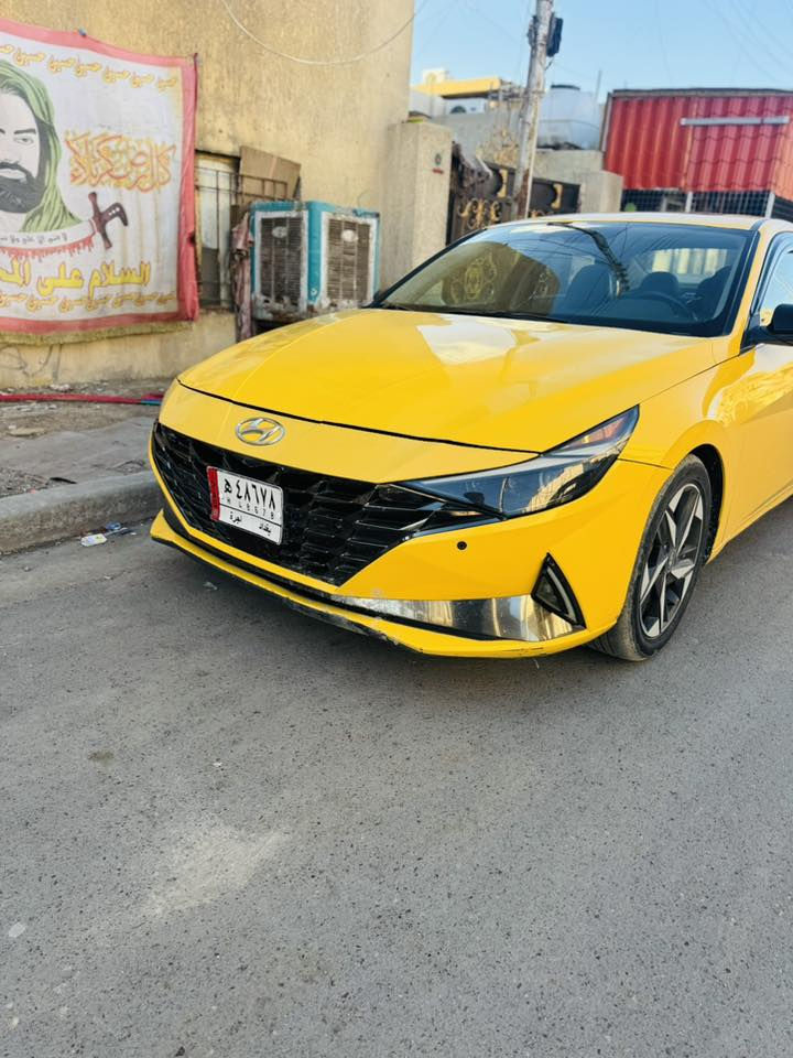 سلام عليكم النترا 2022البيع سياره فول واحد على واحد تخم تاير مكينه وكير كفاله سياره نضيفه معناه  كلامه  مكان بغداد ما متواجد على فيسبوك ***********
