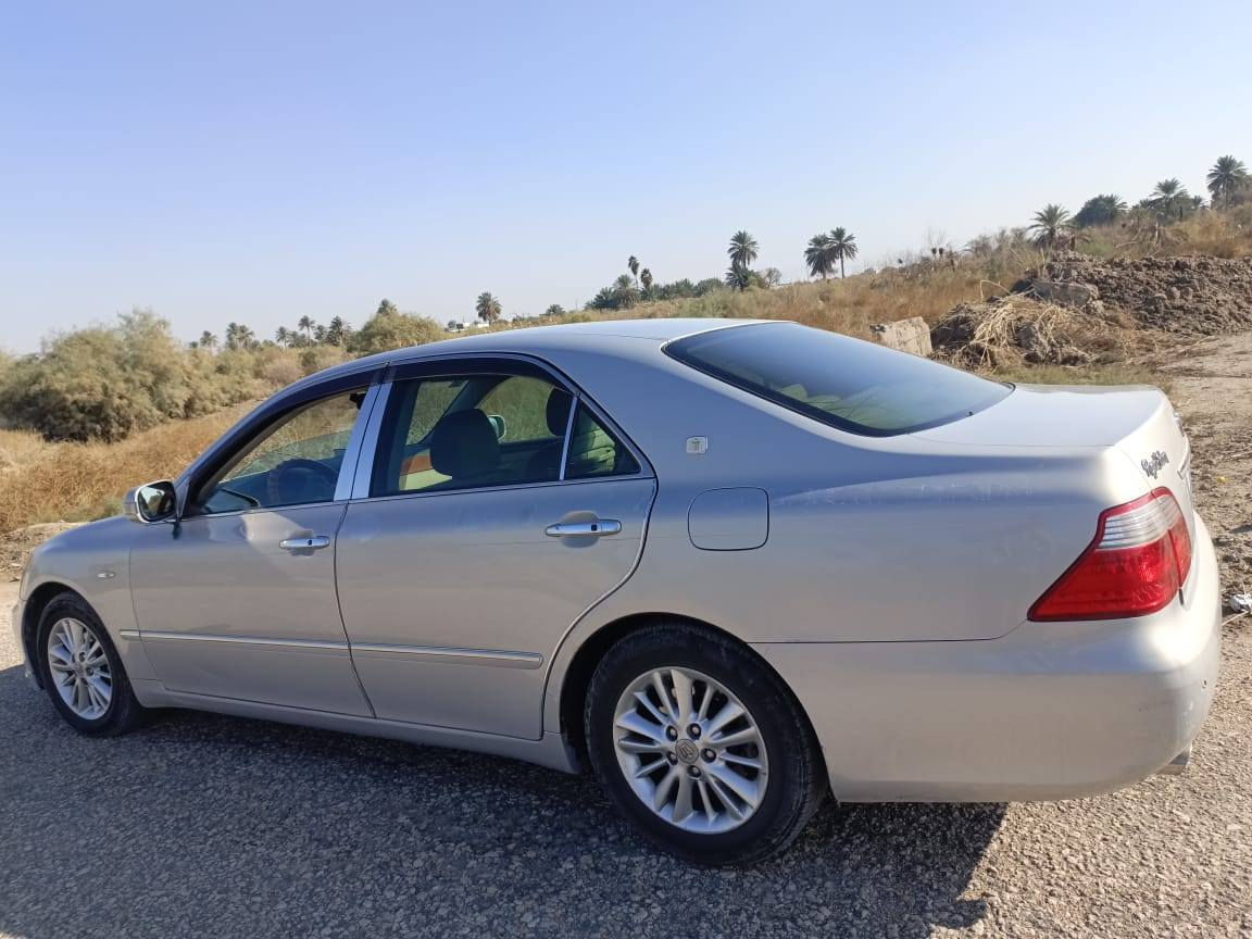 السلام عليكم ورحمة الله وبركاته                              شاهينه للبيع رقم بصره بأسمي سنويا 2026 شاصي 82 دكمتين بصمه سوده كريستال حساس امامي خلفي مري شفط جام يصعد ينزل بريمونت تحوير نجف فوك وجوه وبيه مواصفات هواي مكفوله من الكص ونقل الجثه والضربه بس بارد بالجاملغ الخلفي شخط زغير السعر 150للاتصال بالرقم***********العنوان الديوانية المهناويه
